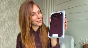 Nem Gazelle, muito menos Samba: os novos tênis da Adidas na cor 'iPhone 18 Pro' são confortáveis e elegantes, além de lembrarem sapato social; já me imagino usando-os com looks de escritório ou casamentos