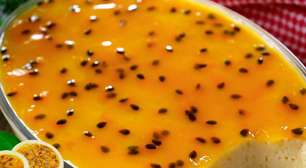 Sobremesa gelada de mousse de maracujá fácil e refrescante, feita com rapidez no liquidificador