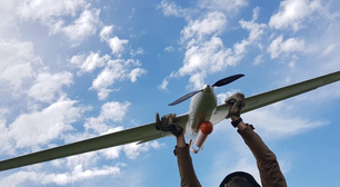 A Ucrânia está há quatro anos caçando russos com drones; agora transformou o deserto da África em uma nova frente de guerra