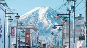 Todos os anos, o Monte Fuji se torna uma armadilha para turistas que precisam de resgate; o Japão cansou de arcar com os custos disso