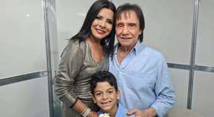 Roberto Carlos conhece filho de Mara Maravilha e reação do cantor repercute nas redes sociais