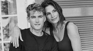 Filho da supermodelo Cindy Crawford morre em clínica de reabilitação, em Los Angeles