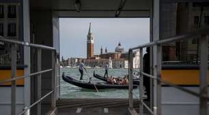 Praça San Marco é restaurada após danos causados por 'acqua alta' de 2019