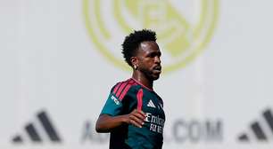 Jornal aponta culpado pela má fase de Vinícius Jr. no Real Madrid