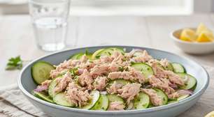 Salada de atum com pepino: leve, refrescante e pronta em poucos minutos para uma refeição saudável