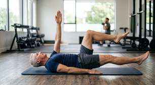 Adeus à prancha: o exercício para fortalecer a cintura após os 55 anos