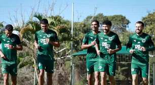 Salários atrasados e silêncio dos jogadores; entenda a crise no Goiás