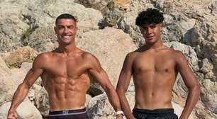 Aos 16 anos e o melhor em campo: filho de Cristiano Ronaldo ganha elogio do pai por performance no futebol Saudita; adolescente pode jogar com o pai famoso no profissional em breve