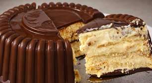 Bombom gigante de maracujá com casca crocante de chocolate e recheio de mousse bem cremoso