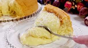 Bolo de coco sem glúten feito com um creme aveludado e massa fofinha, perfeito para servir com um café