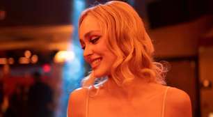 Lily-Rose Depp estrelará filme sobre Mansão Playboy dirigido pela filha de Jack Nicholson