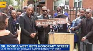 Donda West, mãe de Kanye West, é homenageada com nome de rua em Chicago