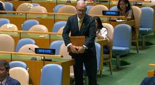 Irã denuncia 'terrorismo' dos EUA, e americanos abandonam plenário da ONU