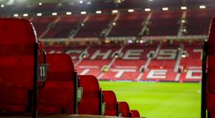 Manchester United começa a vender pedaços do gramado de Old Trafford; saiba o motivo