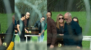 Dupla de Rick por 40 anos, Renner carrega caixão do cantor para sepultamento; viúva Geralda Helena é amparada por amigos em fotos