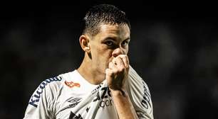 Santos encaminha venda de lateral e vai receber milhões