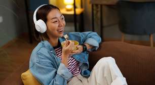 Sua playlist pode influenciar o que você escolhe comer, aponta estudo
