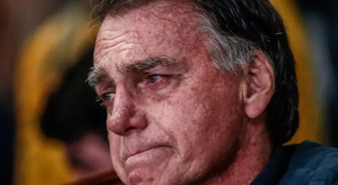 O que aconteceu? Bolsonaro recua de última hora e toma nova decisão sobre pena de 27 anos