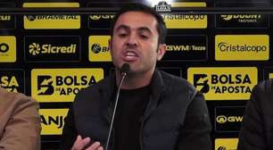 Diretor do Criciúma sobre Baptista no Inter: "Só covardes abandonam"
