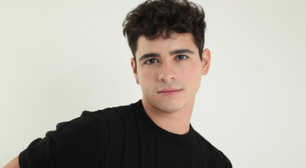 Ator que faz o Mau Mau em 'Quem Ama Cuida' aciona a Justiça após episódio de homofobia