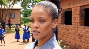 Em 2012, Rihanna criou uma fundação em homenagem aos avós: já doou mais de R$ 514 milhões, deu bolsas de estudos de R$ 200 mil a brasileiros, apoiou projetos em dezenas de países e atua contra as mudanças climáticas no mundo