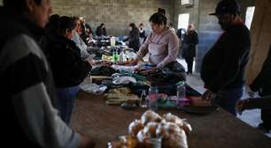 Dois milhões de novos pobres na Argentina em seis meses expõem um revés no plano econômico de Milei