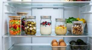 Geladeira cheia até não caber mais nada pode atrapalhar a conservação dos alimentos: no Canadá, a orientação é deixar espaço entre os produtos para que o ar frio consiga circular