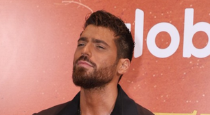 Can Yaman, galã de novelas turcas e aos 36 anos de idade: 'Um traço da minha personalidade quando era jovem era que eu estudava muito e não era muito sociável'