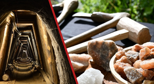 Esta mina de sal abandonada escondia uma cápsula do tempo: 300 metros de túneis de 7.300 anos, com roupas preservadas e outras coisas menos agradáveis