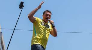 Após proibição das bets, Flávio Bolsonaro diz que Lula está 'desesperado'
