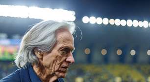 Jorge Jesus critica redução de estrangeiros no futebol brasileiro e aconselha CBF