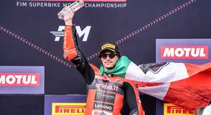 Nicolò Bulega, piloto da MotoGP em 2027, se consagra campeão no Mundial de Superbike