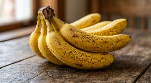 Não se deixe enganar pela cor amarela da banana: o que observar antes de comprar a fruta madura
