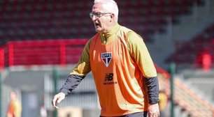 Dorival promove atividades técnicas em treino do São Paulo