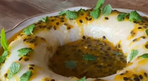Pudim vegano e sem glúten de maracujá e hortelã