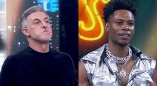Luciano Huck repara parte do corpo de Breno Ferreira na 'Dança dos Famosos' e faz pergunta inusitada: 'Você tá?'