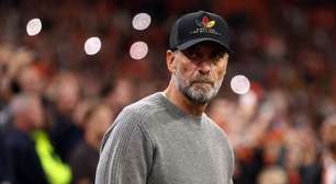 Klopp admite dificuldades e tenta conter pressão após início ruim na Alemanha