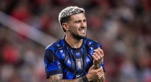 Arrascaeta dá show, mas sofre lesão em jogo do Uruguai