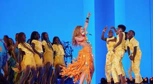Shakira reencontra Ghetto Kids em show na Espanha e cumpre promessa feita às crianças; assista