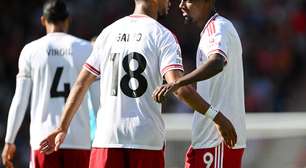 Liverpool confirma lesões de Gakpo e Isak durante Data Fifa