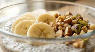Pudim de chia com frutas: a receita simples para o café da manhã que combina fibras, saciedade e ajuda na digestão