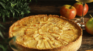 Tem maçã em casa? Aprenda a fazer esta torta prática para o lanche da tarde