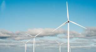 EUA e China disputam mercado de energia na África: um investe em gás e petróleo; o outro, em painéis solares