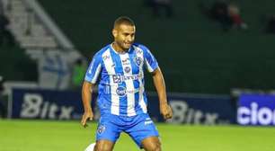 Ainda dá? Edilson manda recado sobre acesso e faz pedido à torcida do Paysandu