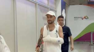 Arrascaeta chega ao RJ após lesão; cirurgia é nesta quinta