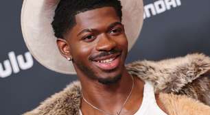 Lil Nas X anuncia single e compartilha mensagem da mãe falecida: 'Ressoa cada vez'