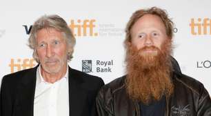 Roger Waters desenvolve show tributo ao Pink Floyd com filho tocando