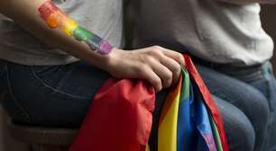 Morador é denunciado por agressões, homofobia e perseguição contra síndico de condomínio em Porto Alegre