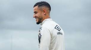 Coutinho é relacionado e pode estrear pelo Santos no clássico