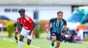 Transmissão de Gre-Nal Sub-20 exibe famosos na escala de arbitragem